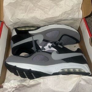 Nike air max go strong